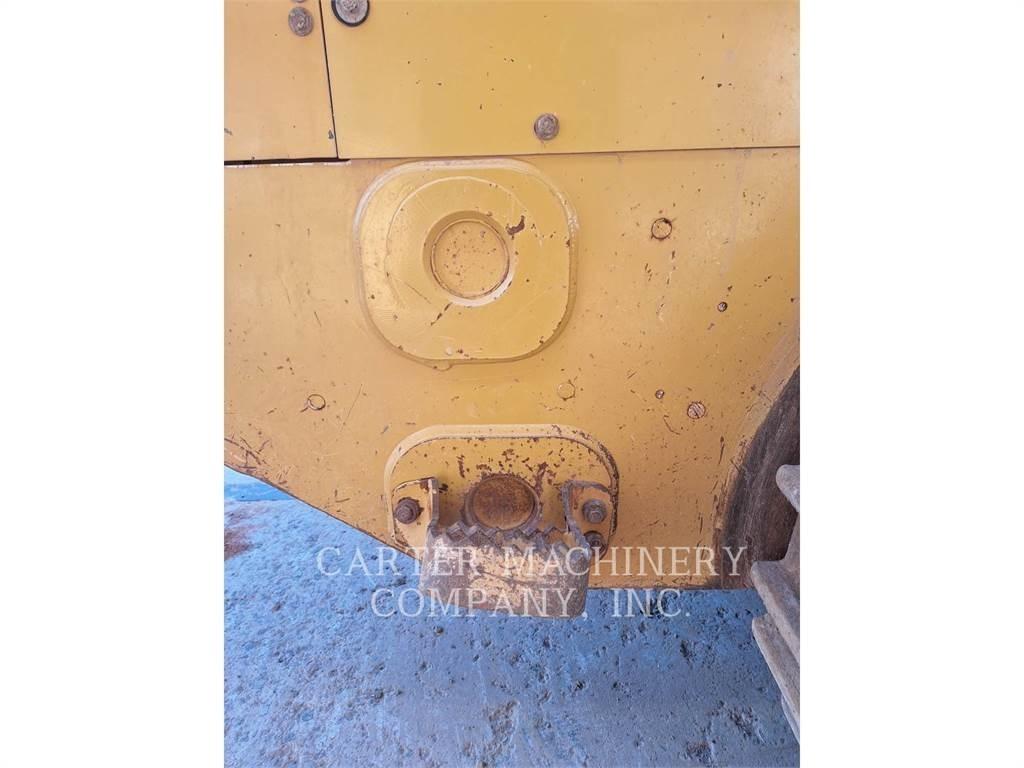 CAT 963K Pale cingolate