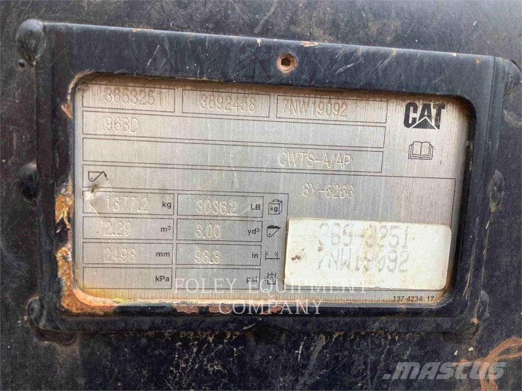 CAT 963K Pale cingolate