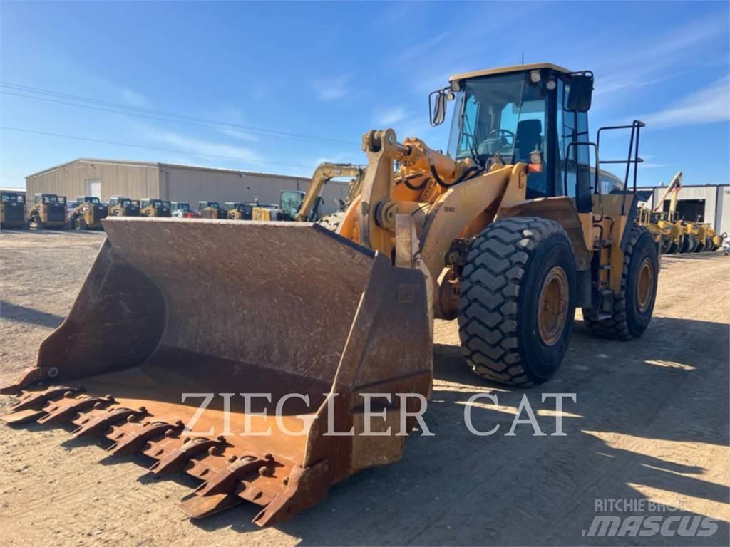 CAT 966G Pale gommate