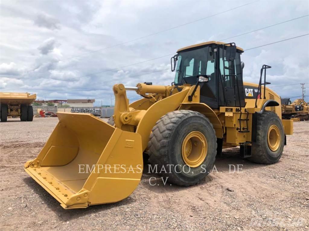 CAT 966H Pale gommate