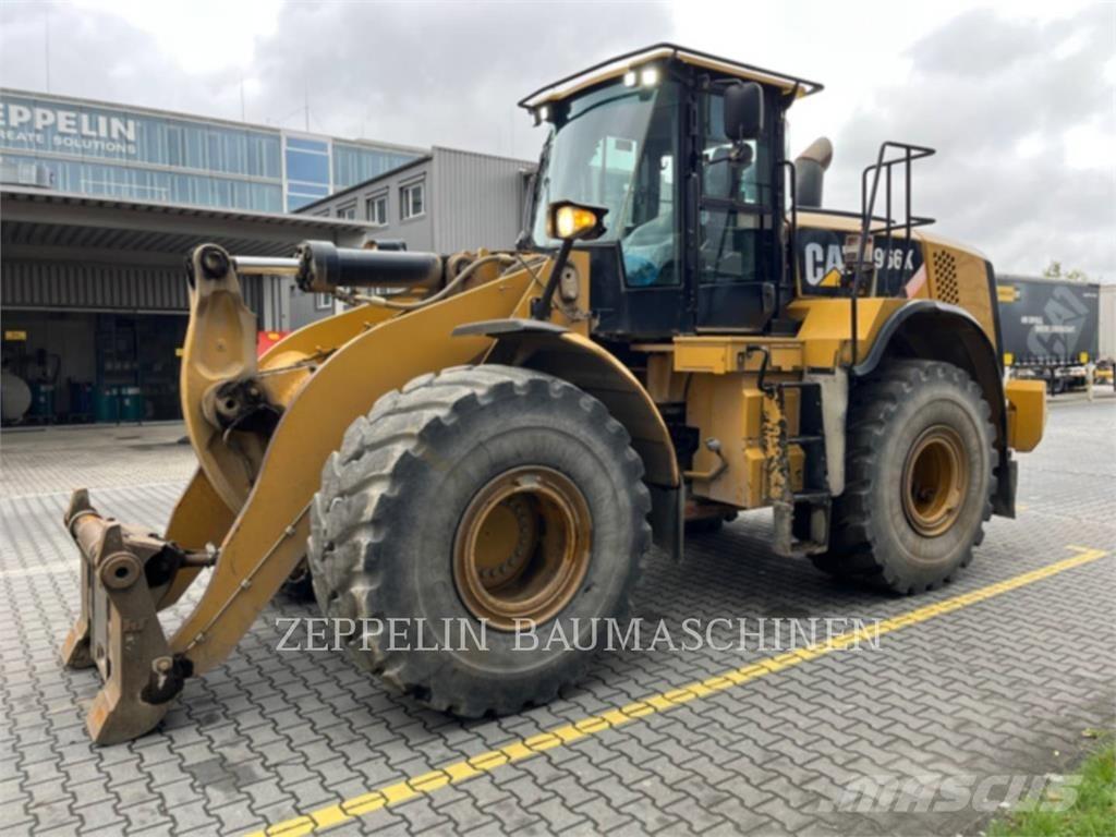 CAT 966K Pale gommate
