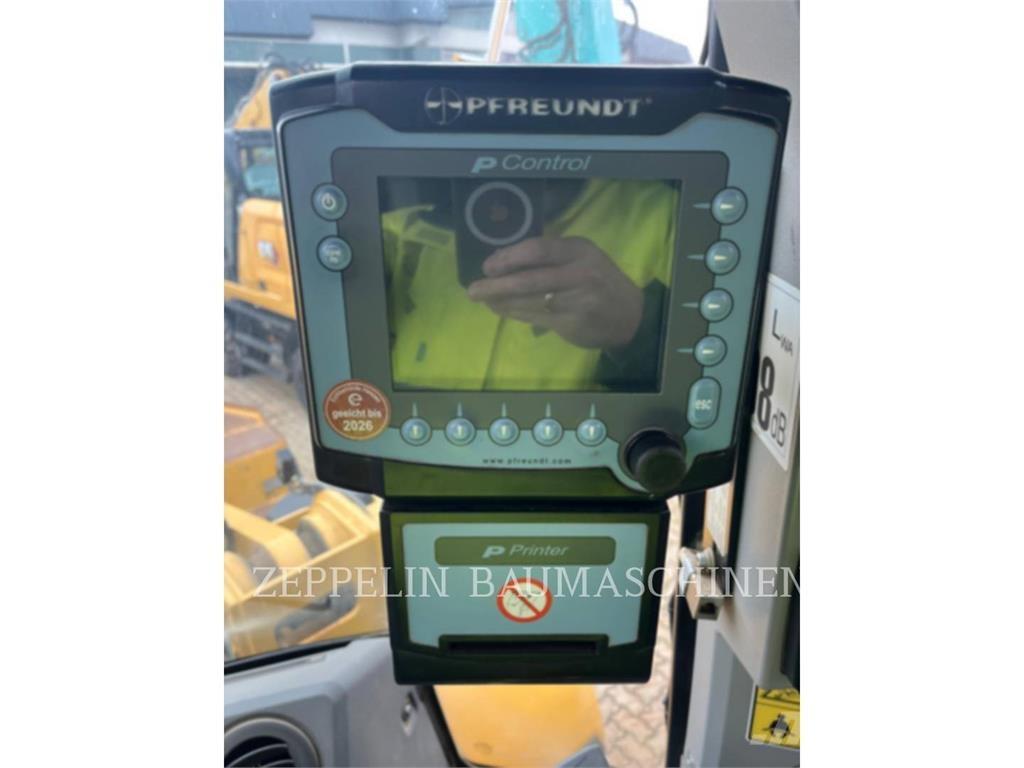 CAT 966KXE Pale gommate