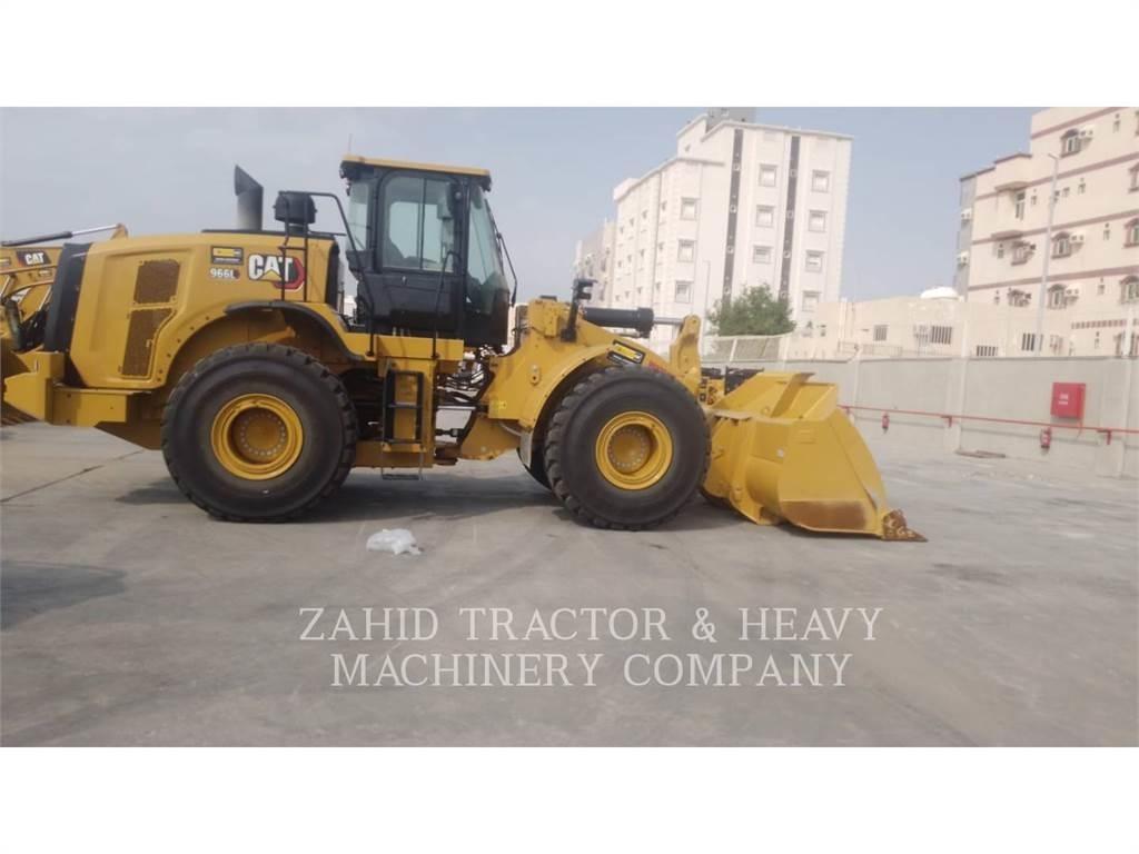 CAT 966L Pale gommate