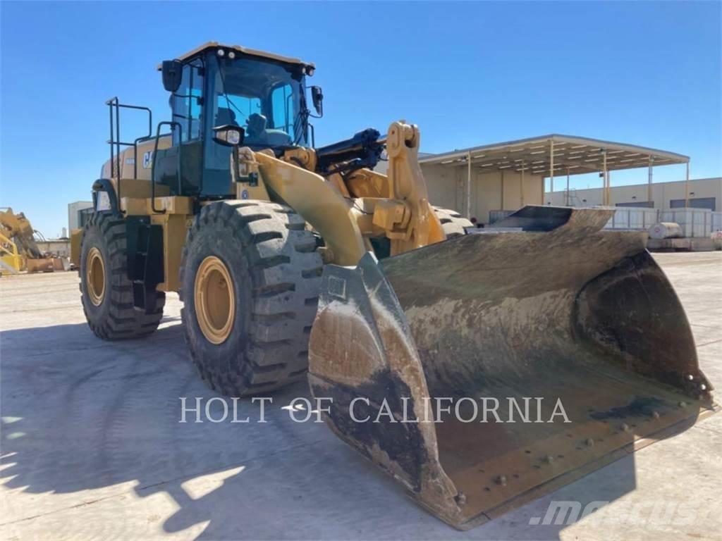 CAT 966M Pale gommate