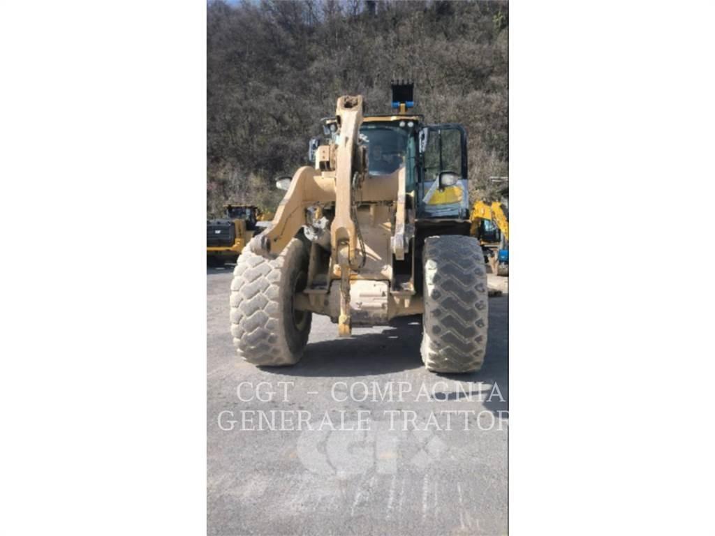 CAT 966M Pale gommate