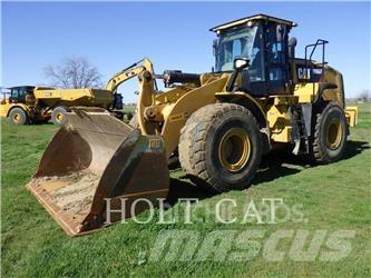 CAT 966M Pale gommate