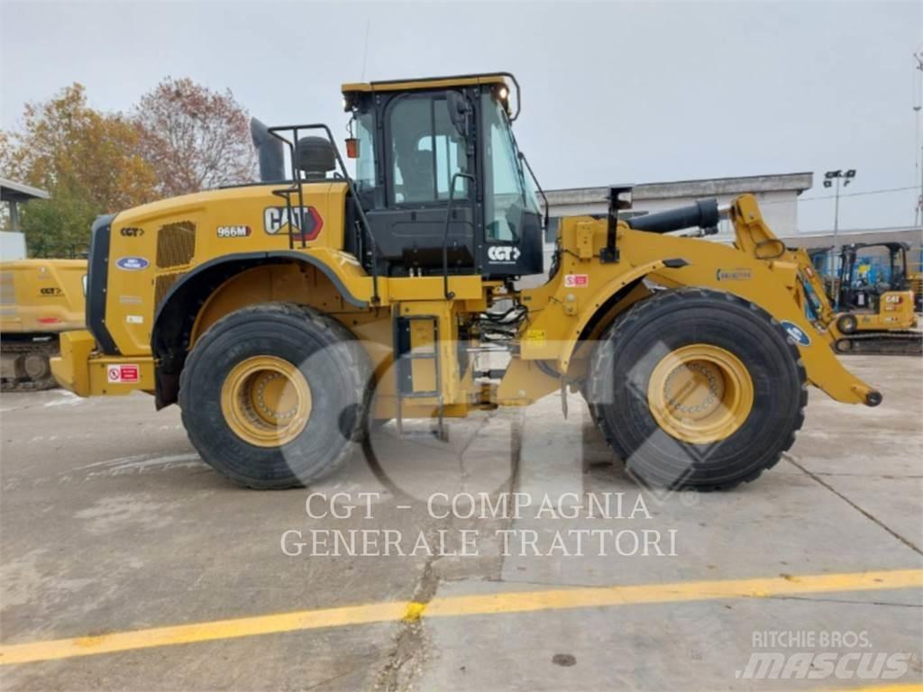 CAT 966M Pale gommate