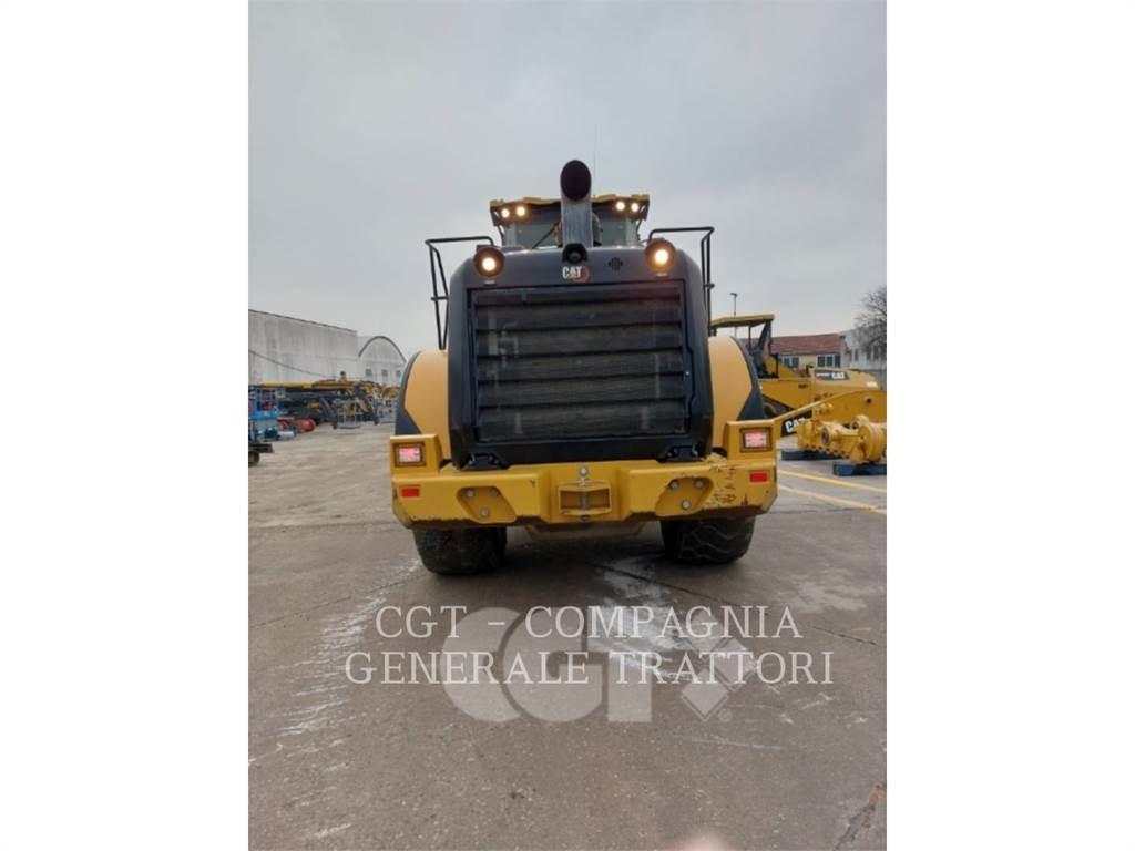 CAT 966M Pale gommate
