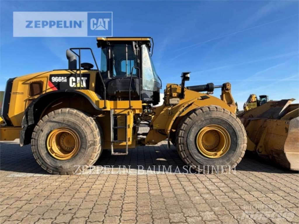 CAT 966M Pale gommate