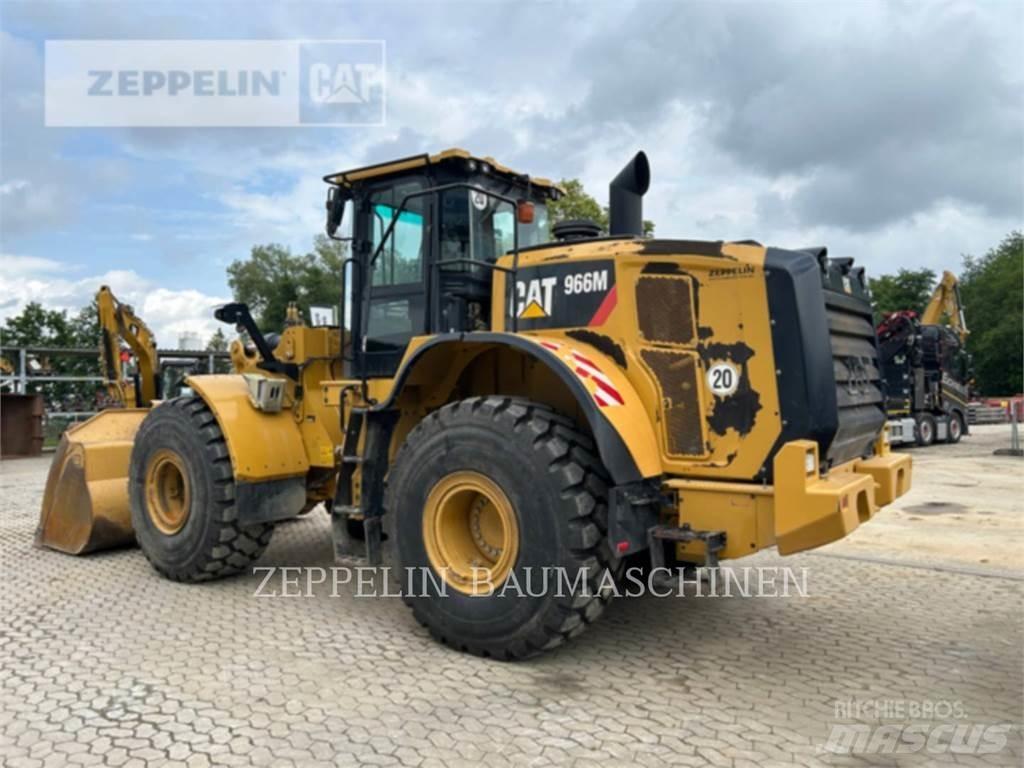CAT 966M Pale gommate