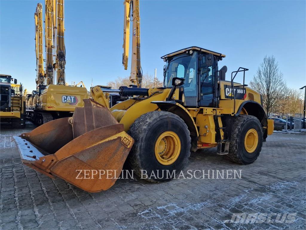 CAT 966M Pale gommate