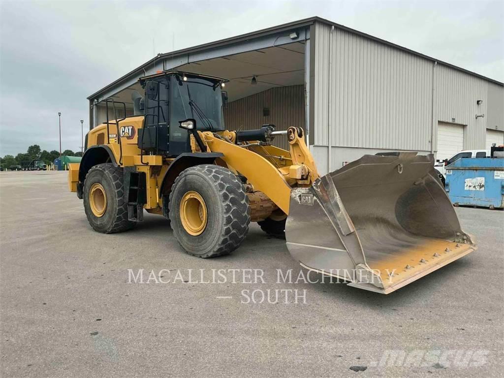 CAT 966M Pale gommate