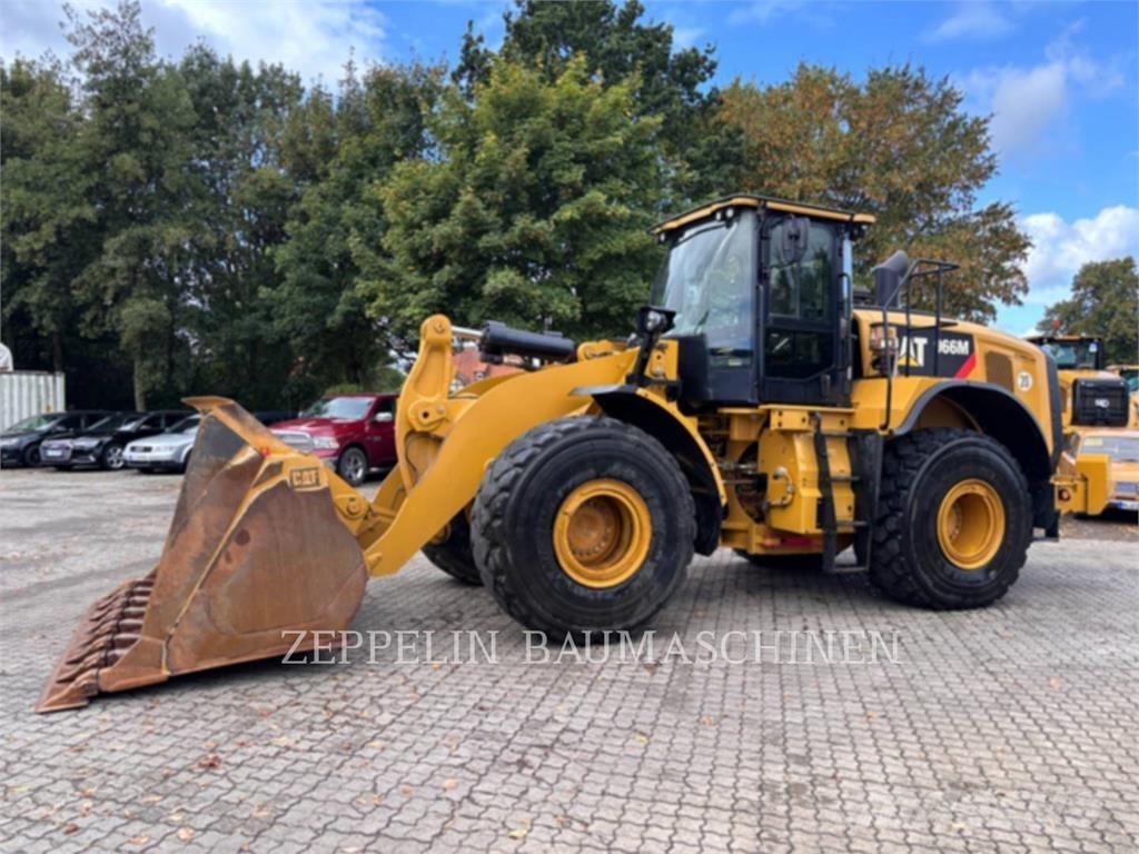 CAT 966M Pale gommate