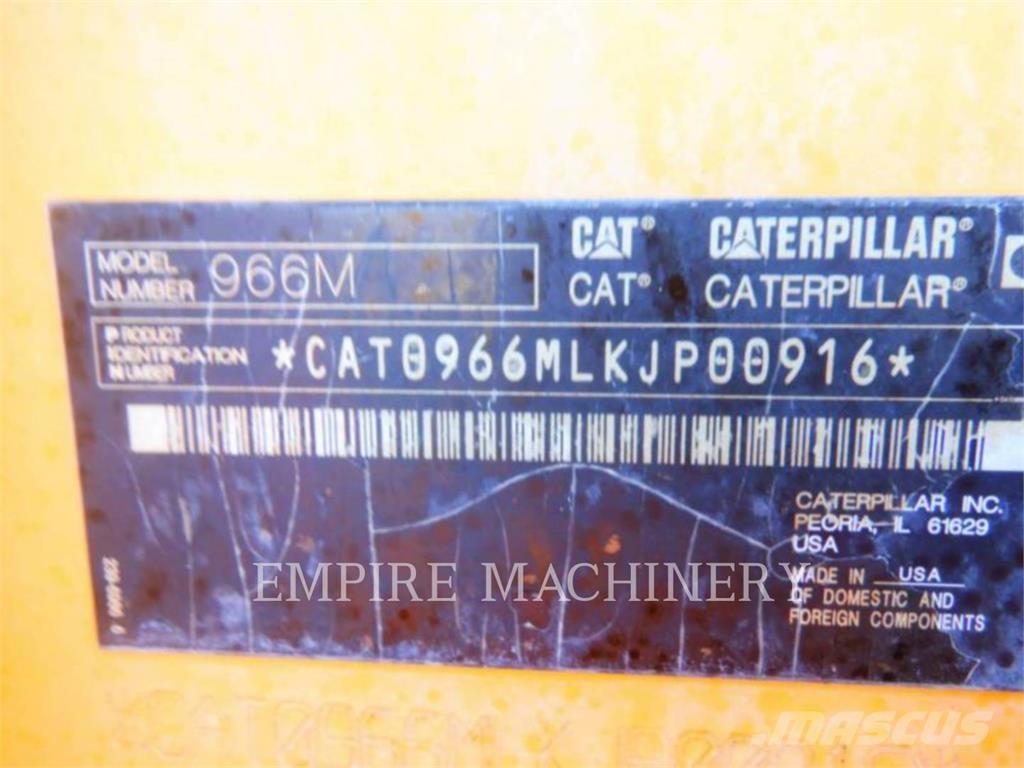 CAT 966M Pale gommate