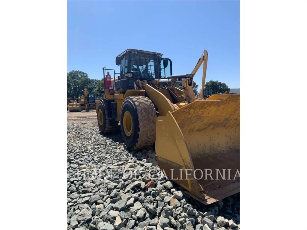 CAT 966M HL Pale gommate