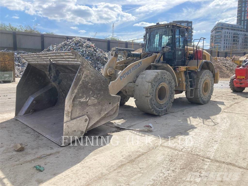 CAT 966M HL Pale gommate