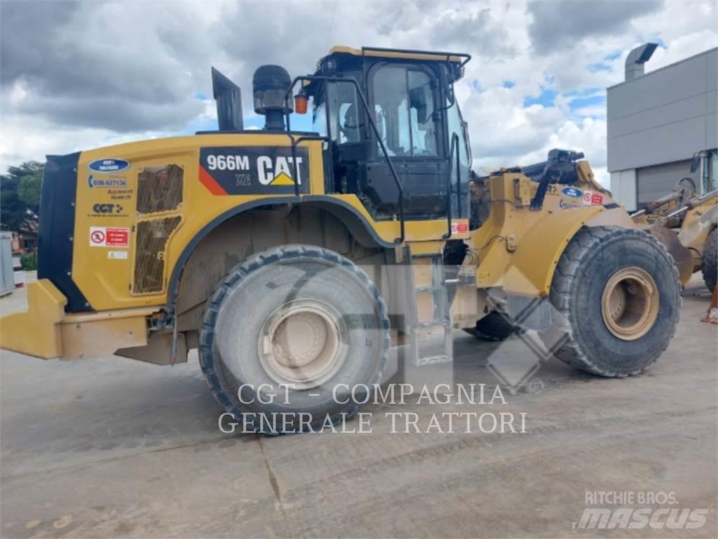 CAT 966M XE Pale gommate