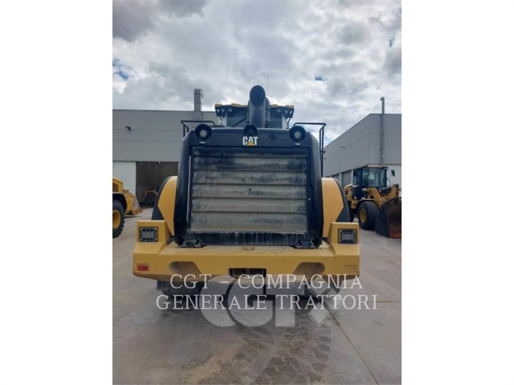 CAT 966M XE Pale gommate