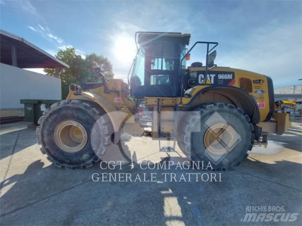 CAT 966M XE Pale gommate