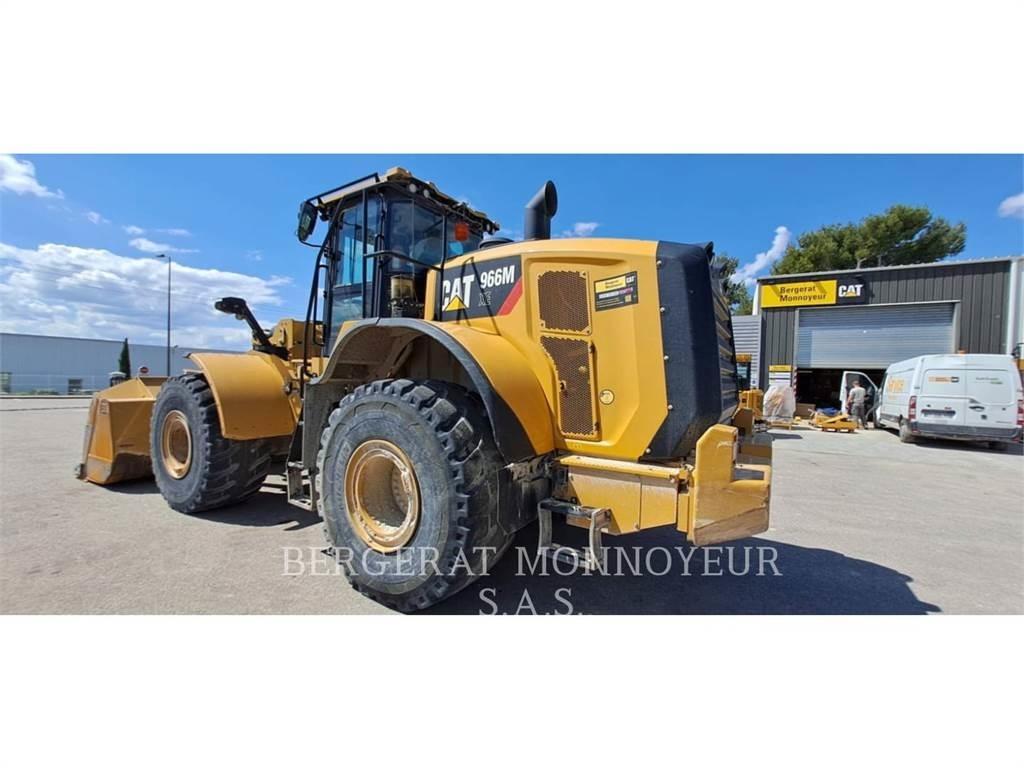 CAT 966M XE Pale gommate