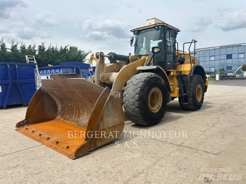 CAT 966M XE Pale gommate