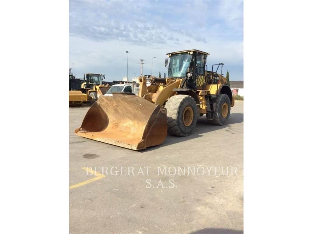 CAT 966M XE Pale gommate