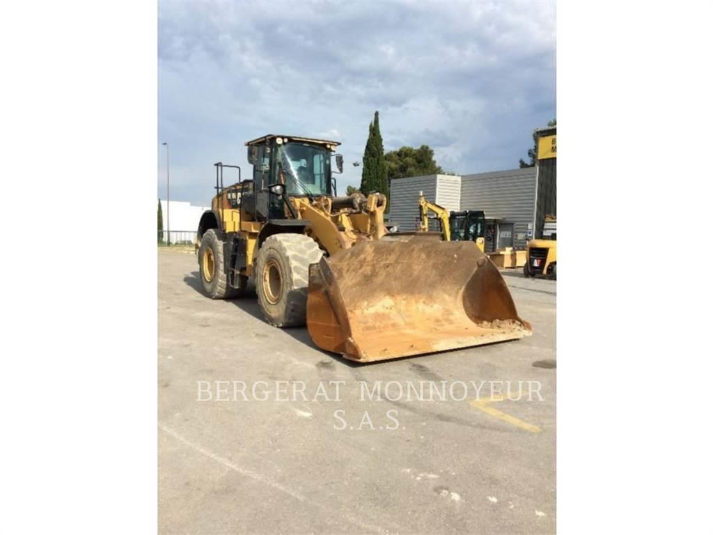 CAT 966M XE Pale gommate