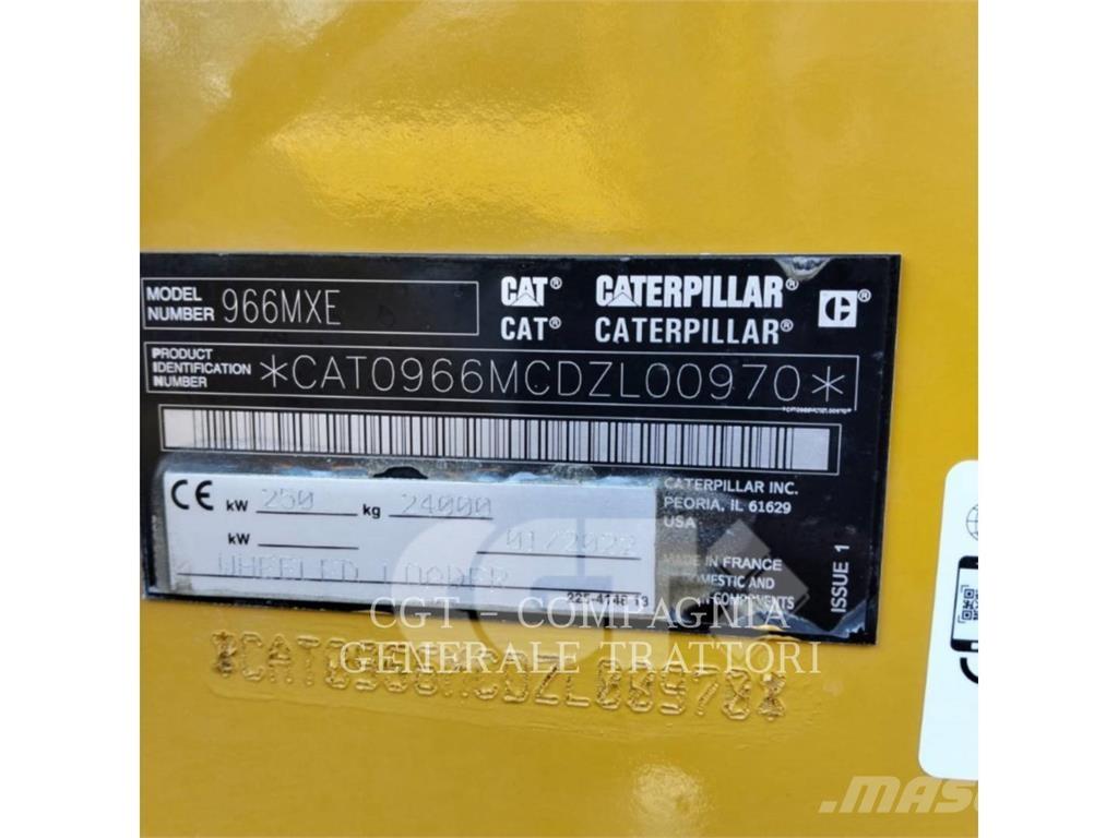 CAT 966M XE Pale gommate