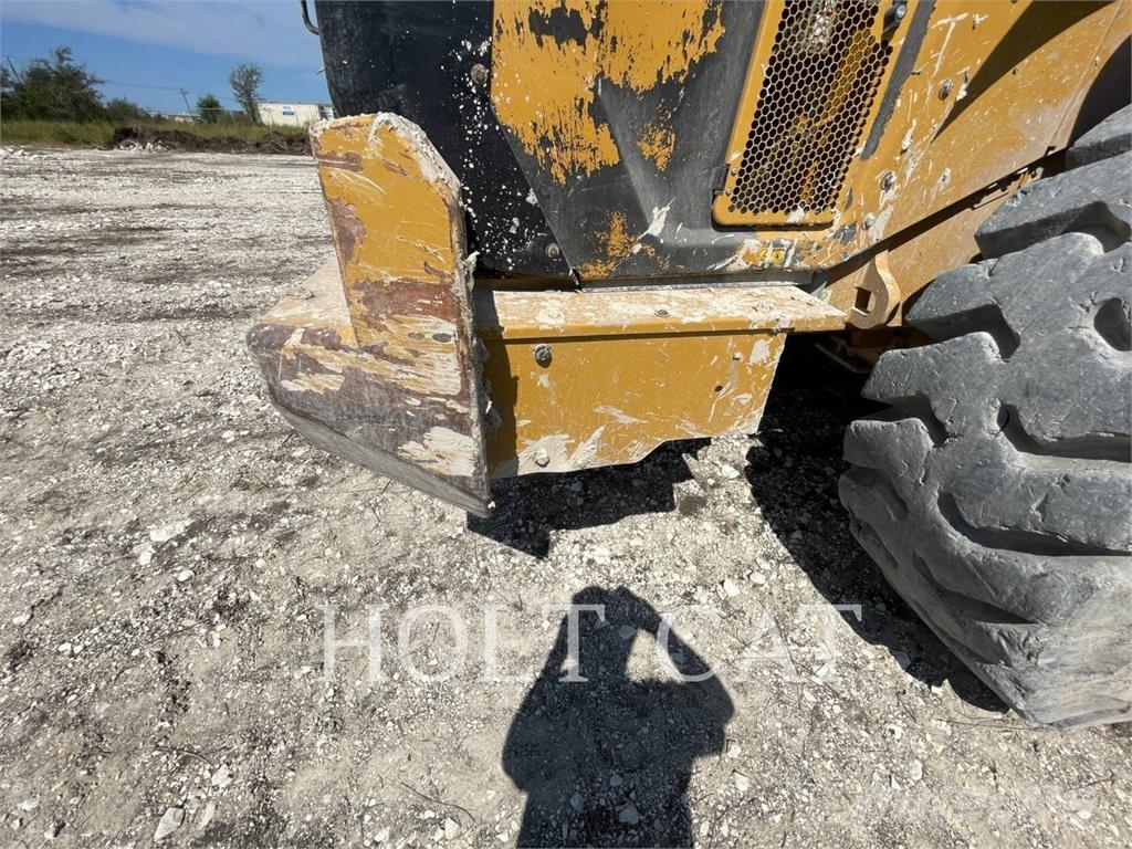 CAT 966MXE Pale gommate