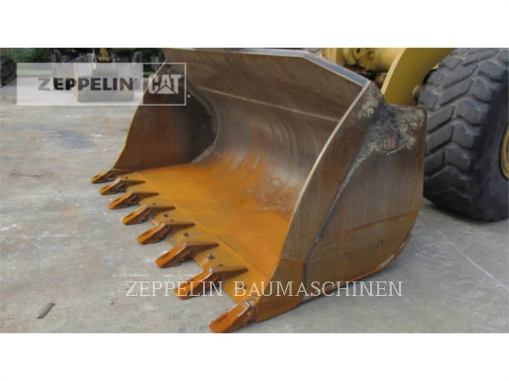 CAT 966MXE Pale gommate