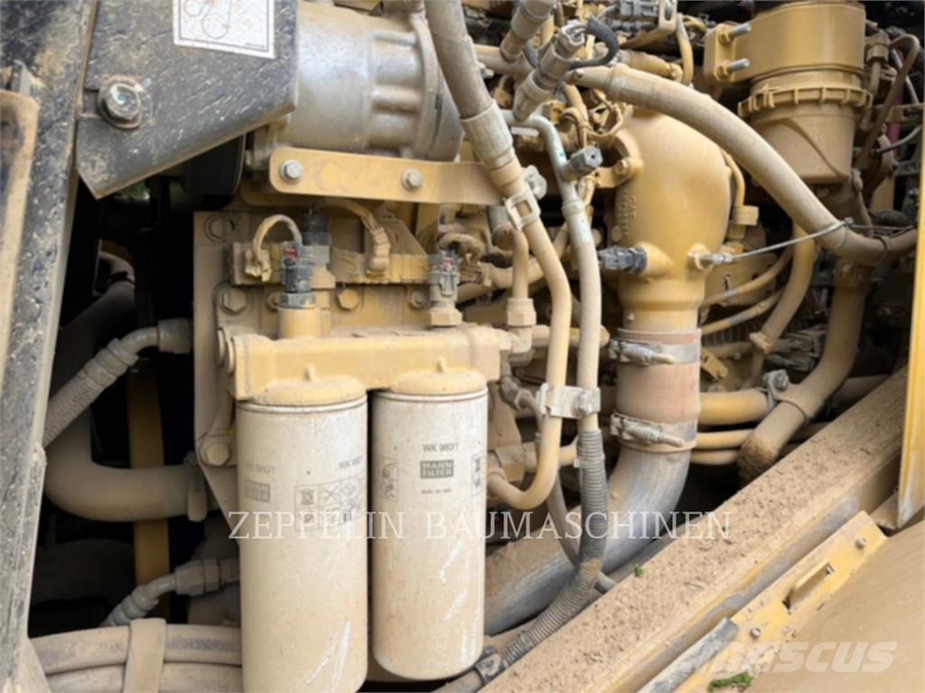 CAT 966MXE Pale gommate