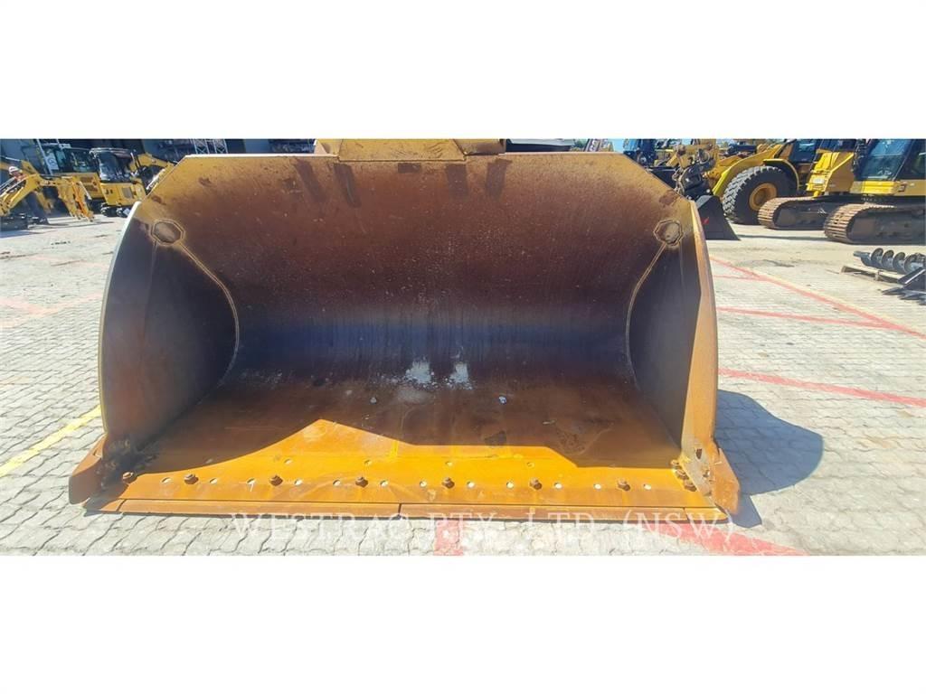CAT 972-14 Pale gommate