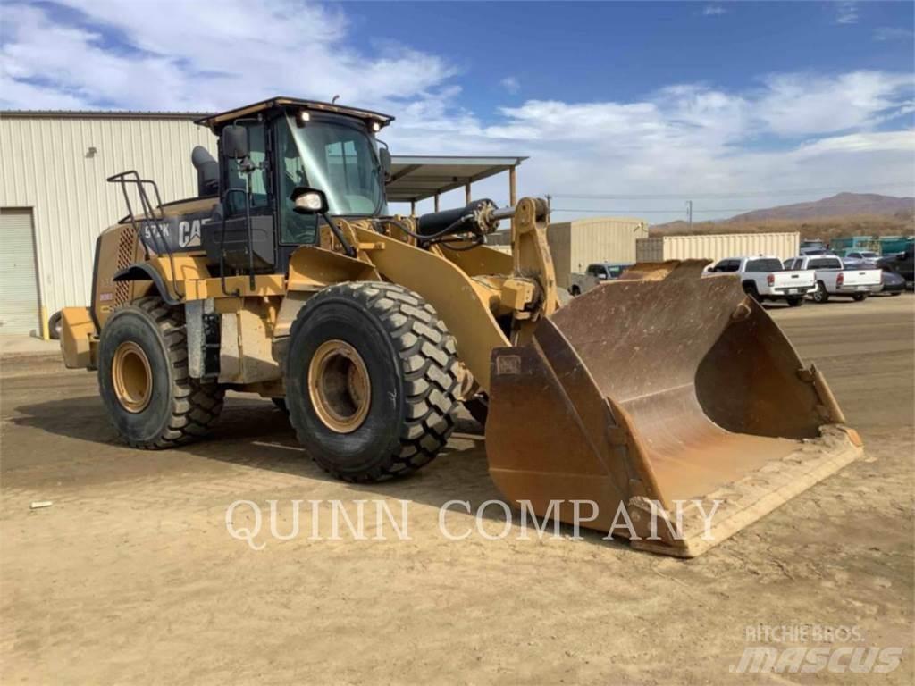 CAT 972K Pale gommate