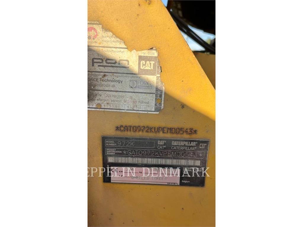 CAT 972K Pale gommate