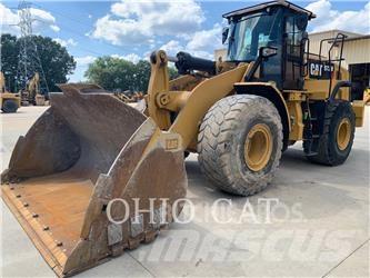 CAT 972M Pale gommate