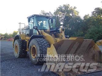 CAT 972M Pale gommate