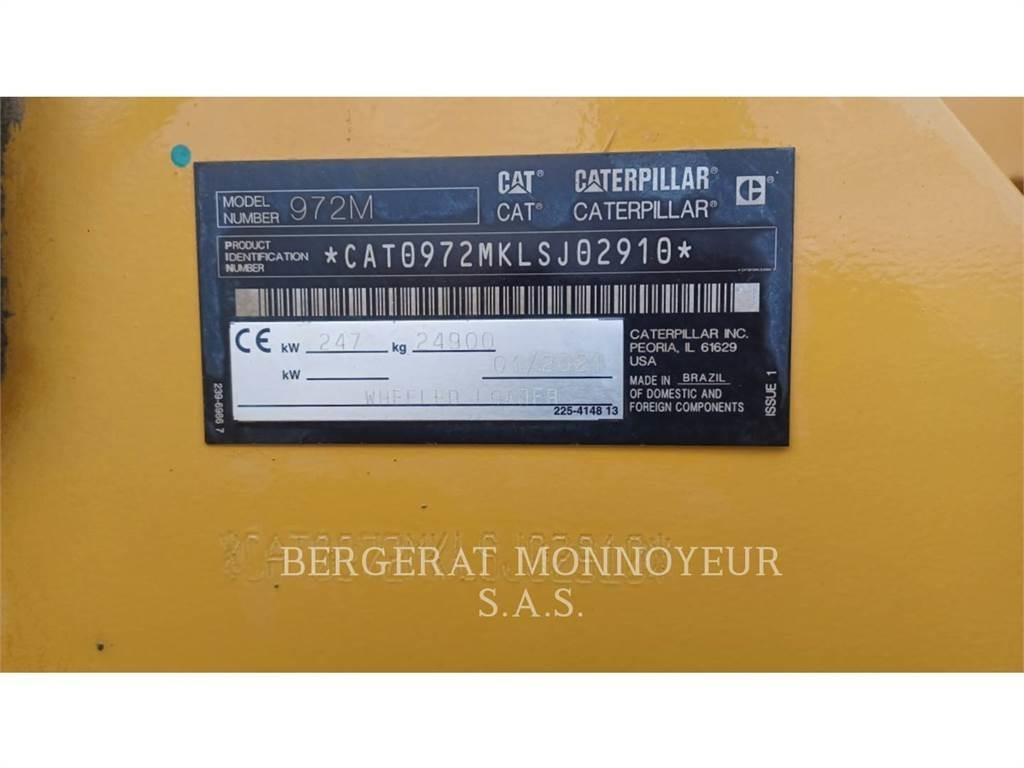 CAT 972M Pale gommate