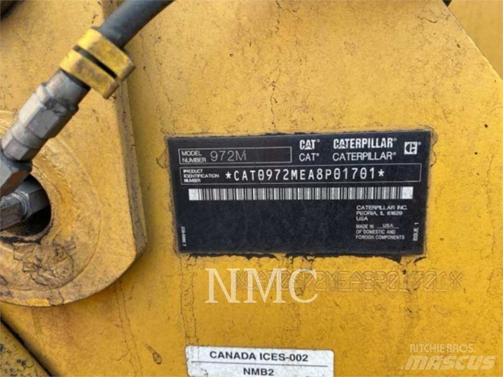 CAT 972M Pale gommate