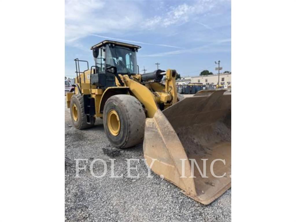 CAT 972M Pale gommate