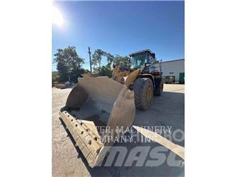 CAT 972M Pale gommate