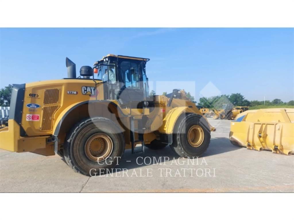 CAT 972M Pale gommate