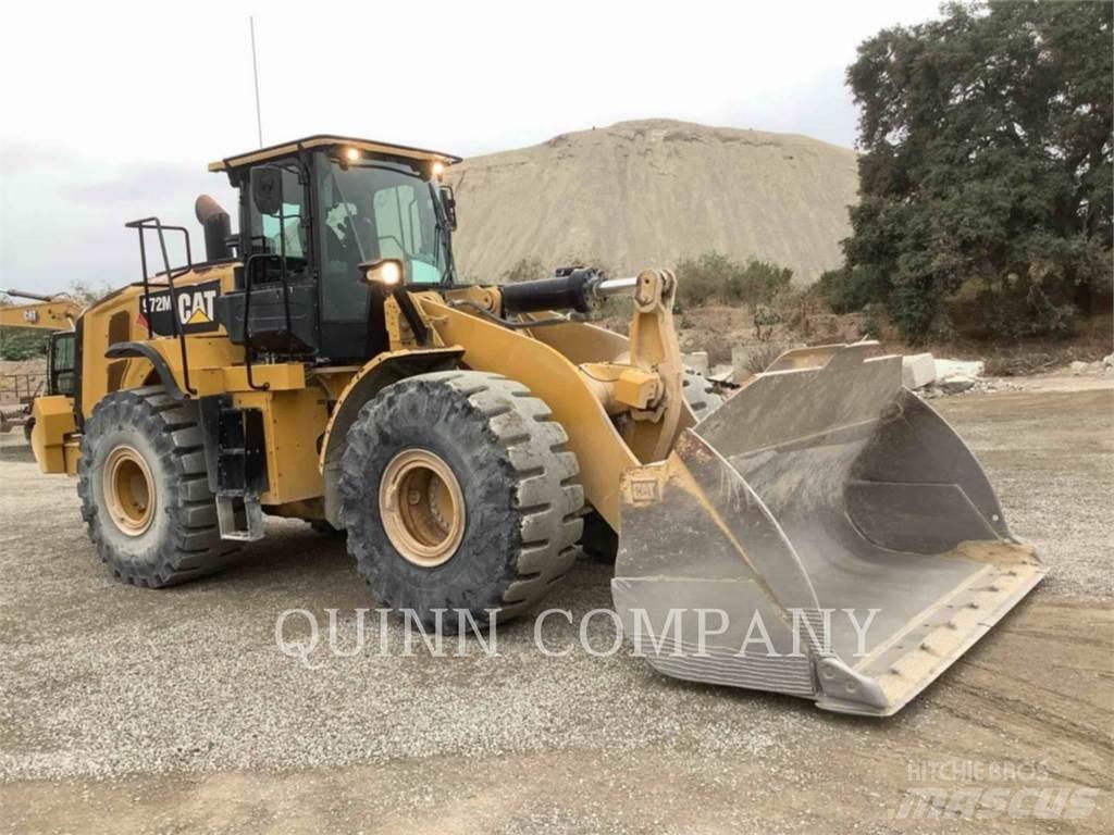 CAT 972M Pale gommate