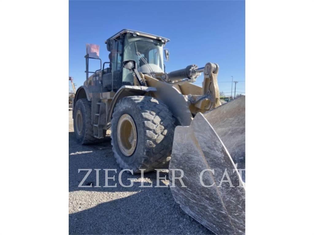 CAT 972M Pale gommate