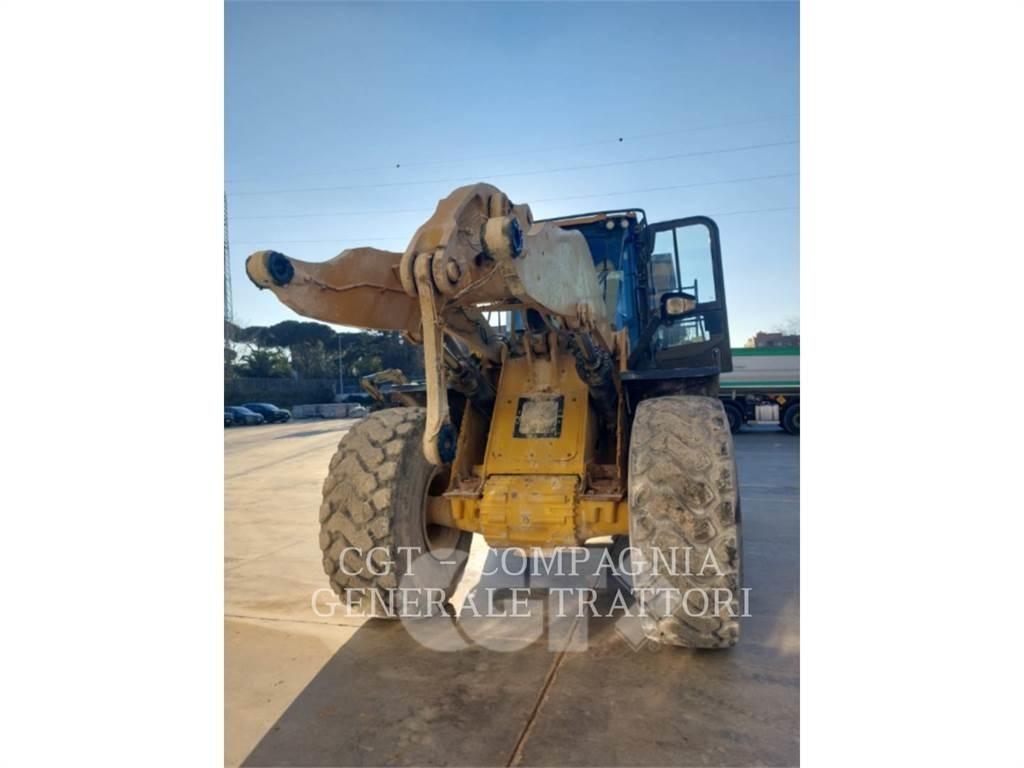 CAT 972M Pale gommate