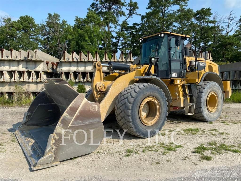 CAT 972M Pale gommate