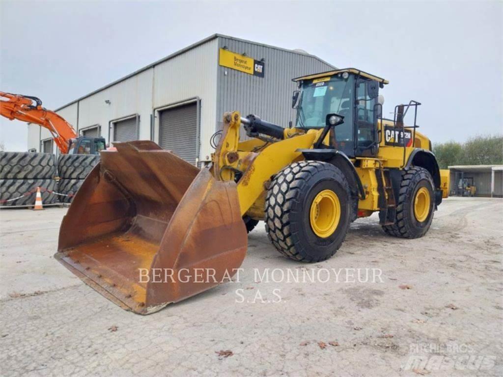 CAT 972M XE Pale gommate