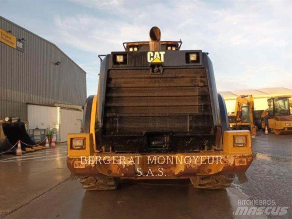 CAT 972M XE Pale gommate