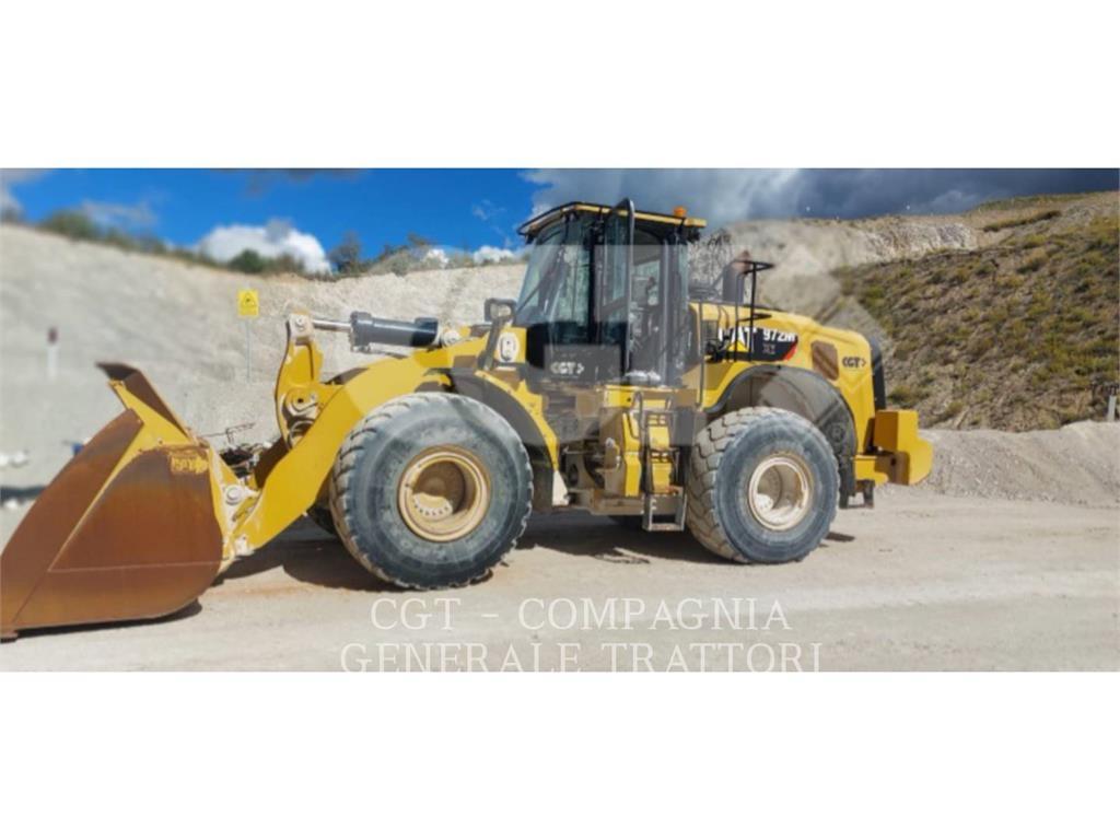 CAT 972M XE Pale gommate