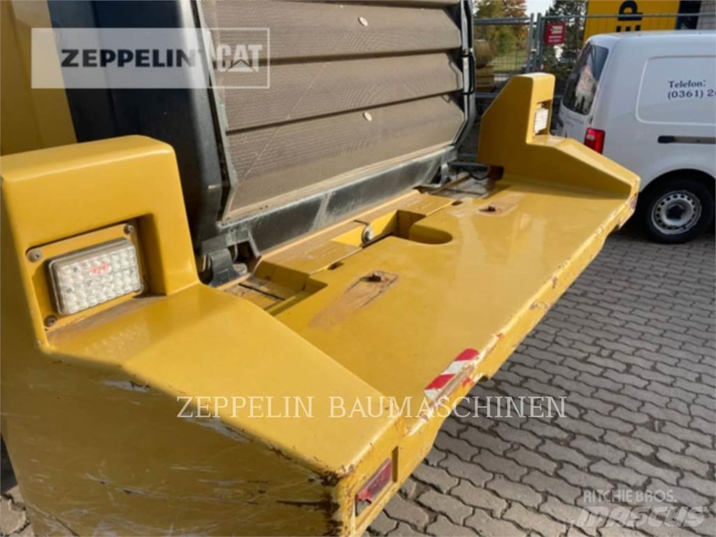 CAT 972MXE Pale gommate