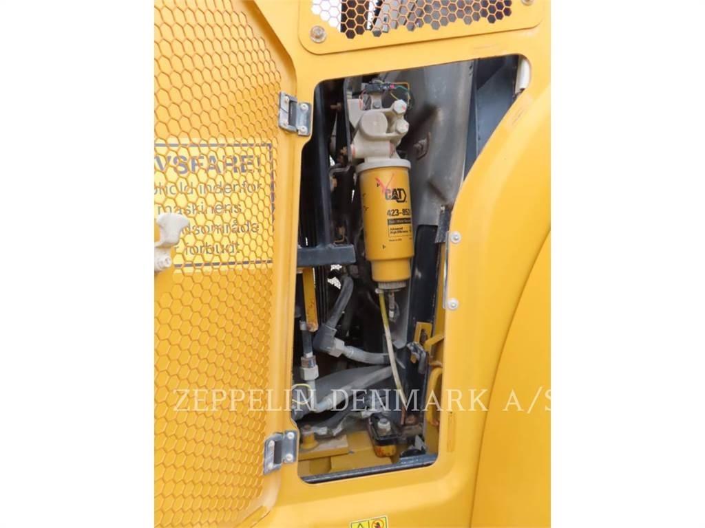 CAT 972MXE Pale gommate
